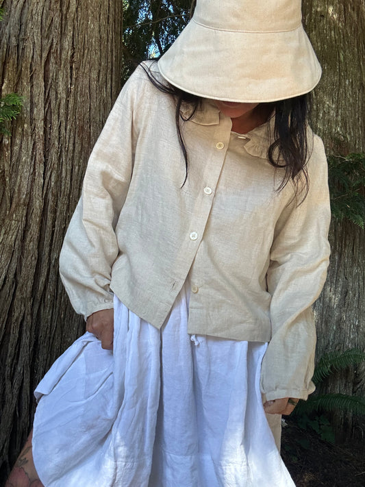 *Ruffle Collar Blouse