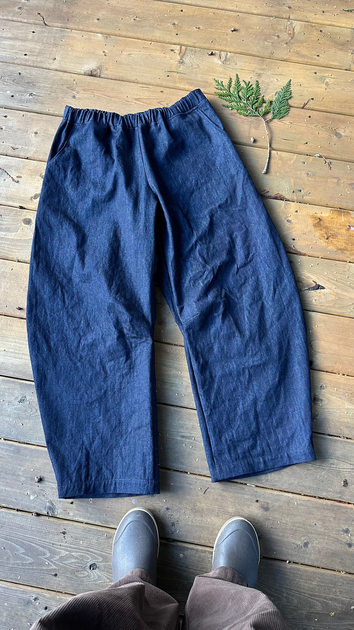 Barrel Denim-Black-Made to Order