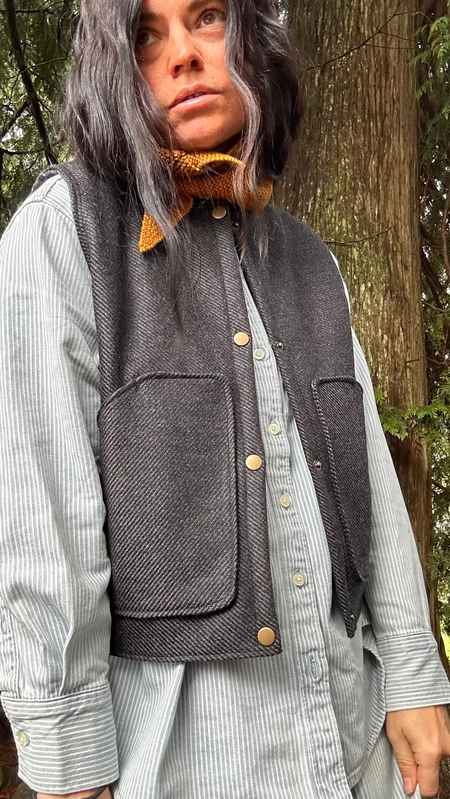 Forager Vest- Charcoal Twill