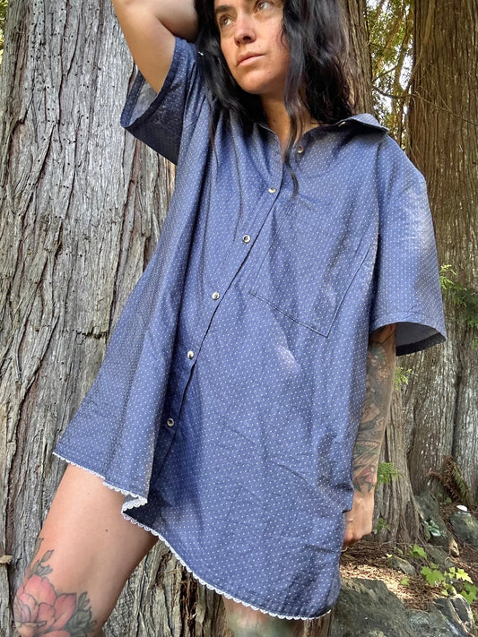 * Sunday Mini L/XL