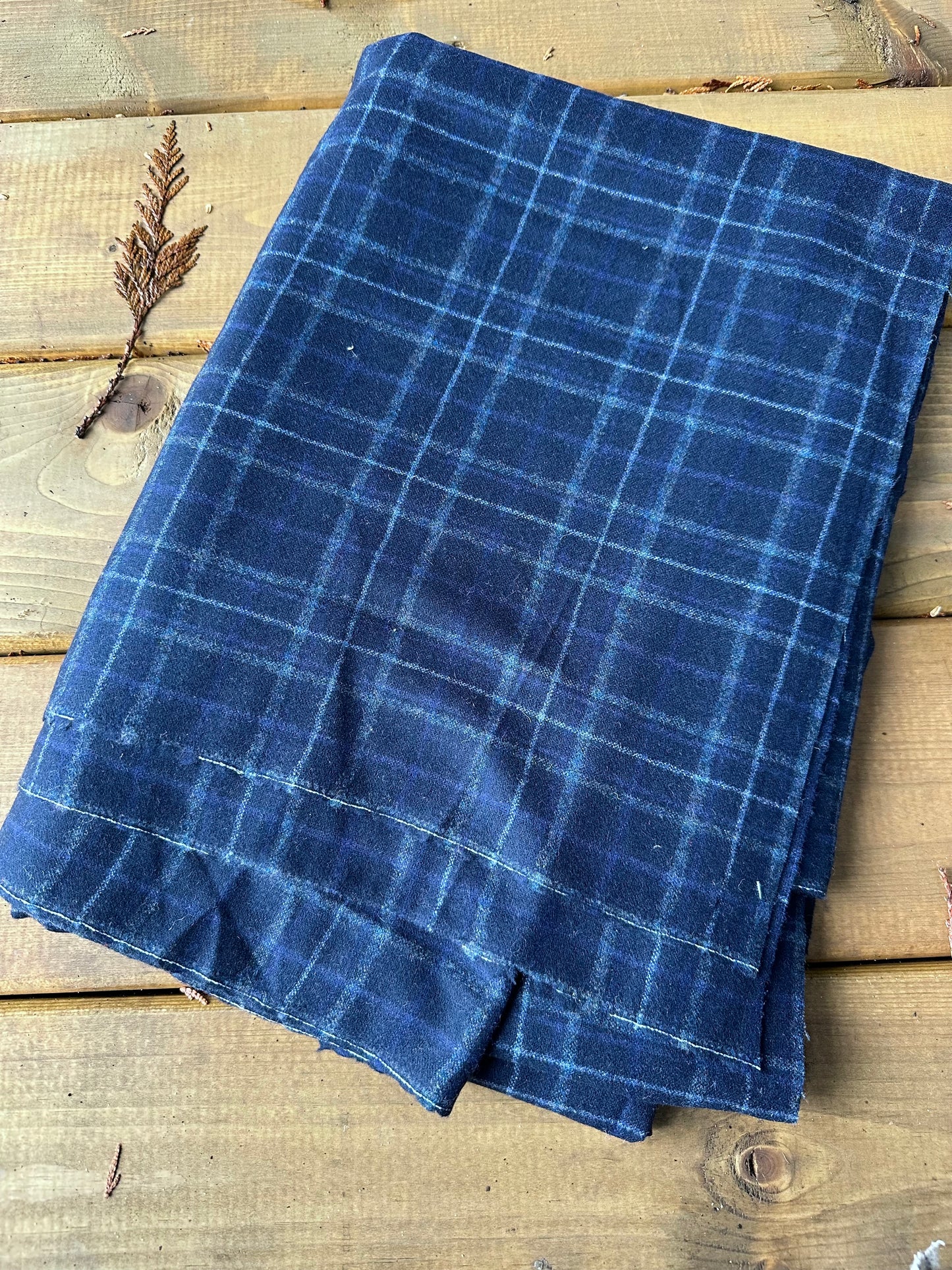 The Shoreline Maxi - Navy Plaid