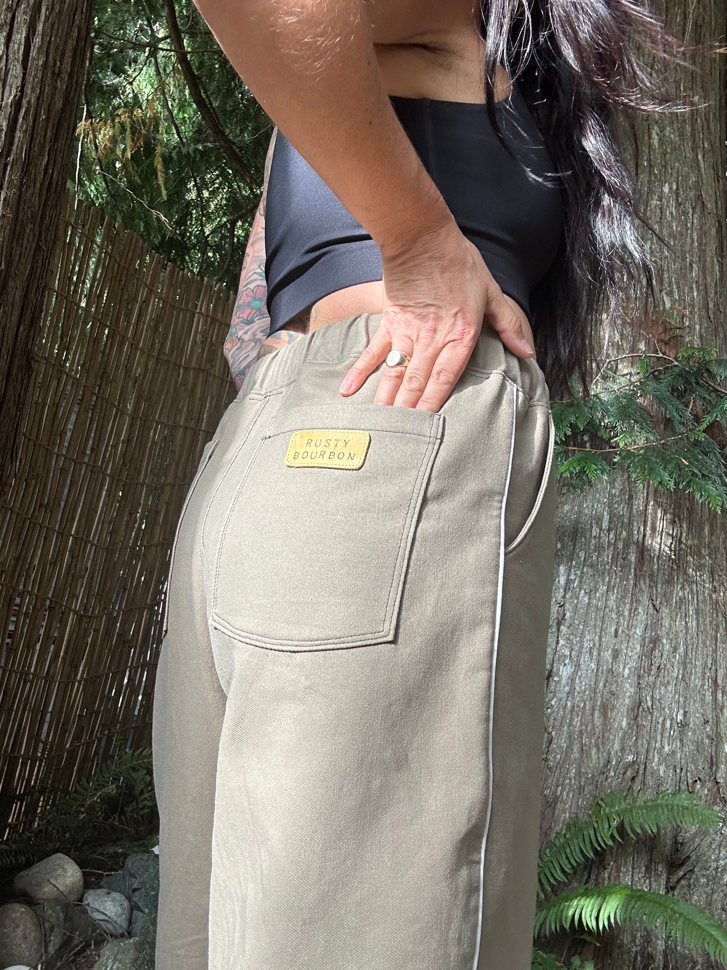 * September Trouser