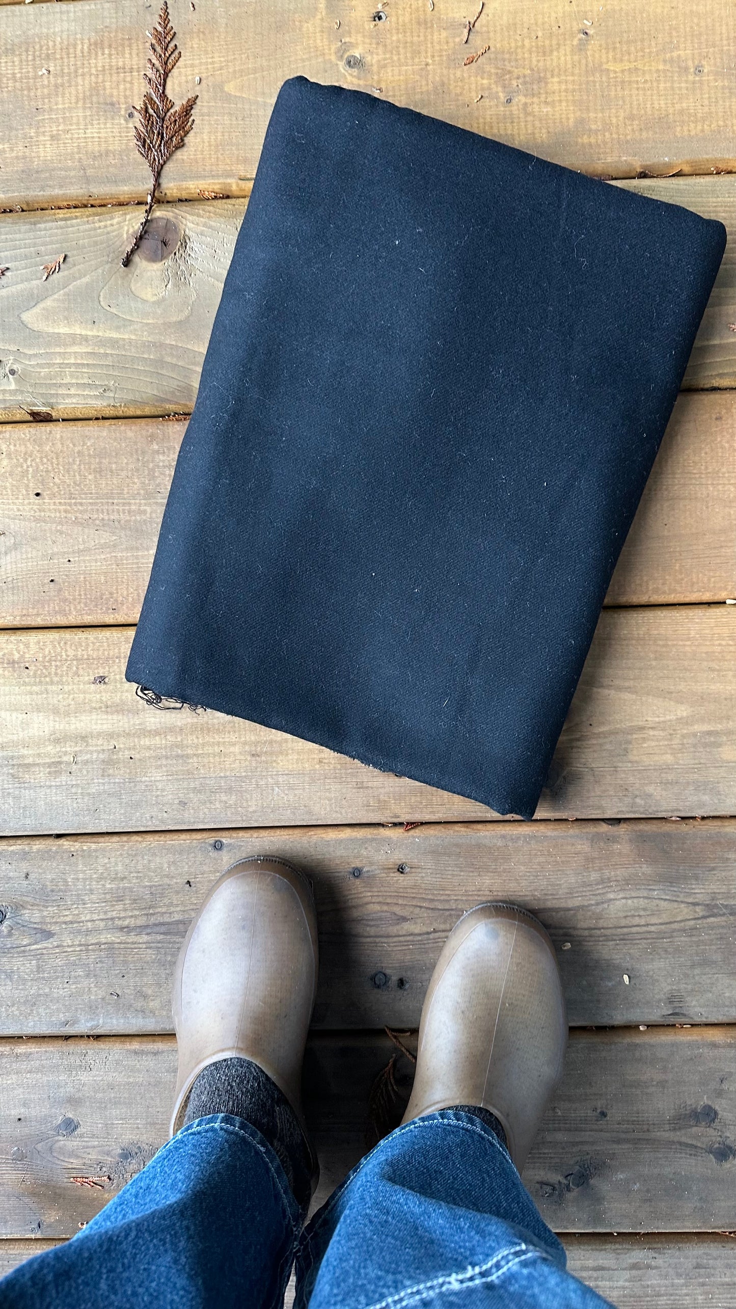 The Shoreline Maxi - Black Wool